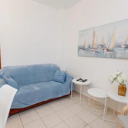 Apartament Aegean *